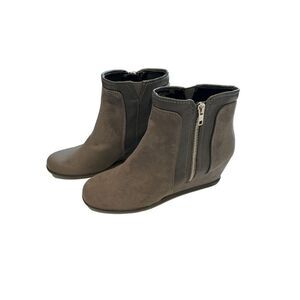 NWOT Aerosoles gray suede ankle wedge boots - 8.5